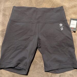 LULULEMON X PELOTON Wunder Train High Rise Short 8"